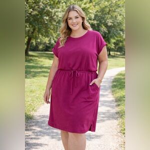 Oddi Los Angeles Berry Dress – Size 1XL